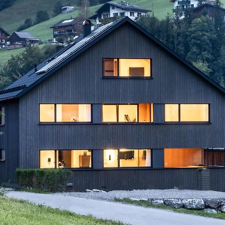 Apartamento Haus Moosbrugger Mellau Exterior foto